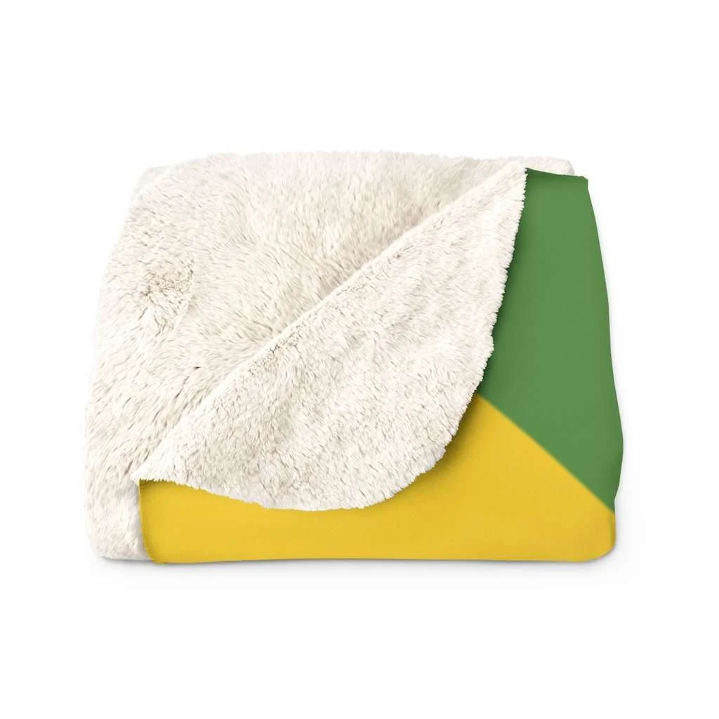 Jamaican Sherpa Fleece Blanket in vivid all over print design. Jamaican Flag with Coat of Arms Out of Many One People.