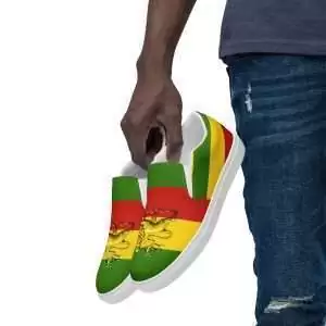 Rasta Lion slip on men's canvas shoes another model view in the Rasta colours. Authentic Rasta Reggae ;and Jamaican streetwear at Rastaseed.com since 2002.